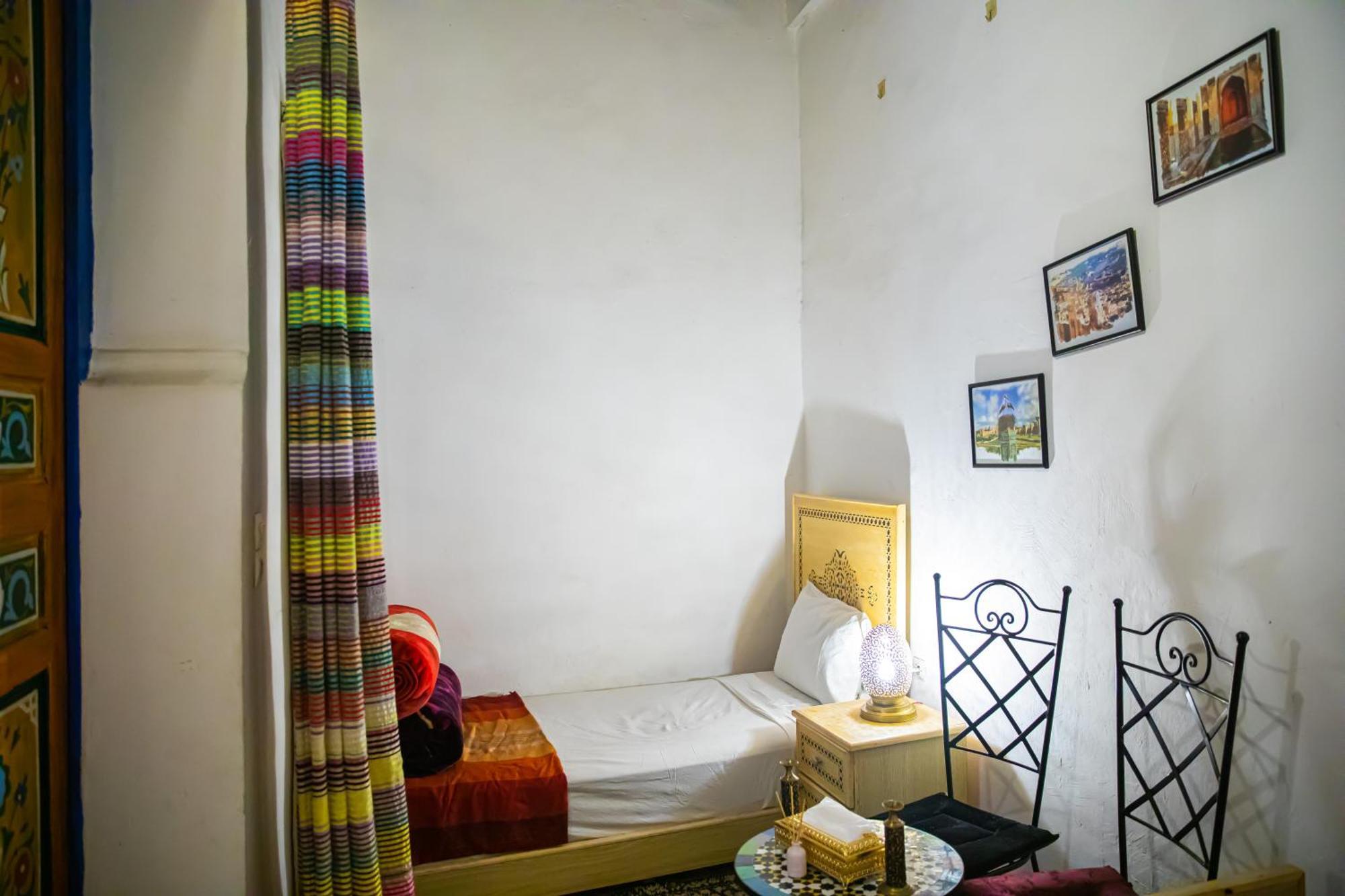 Hotel Dar Fez Arinas Extérieur photo