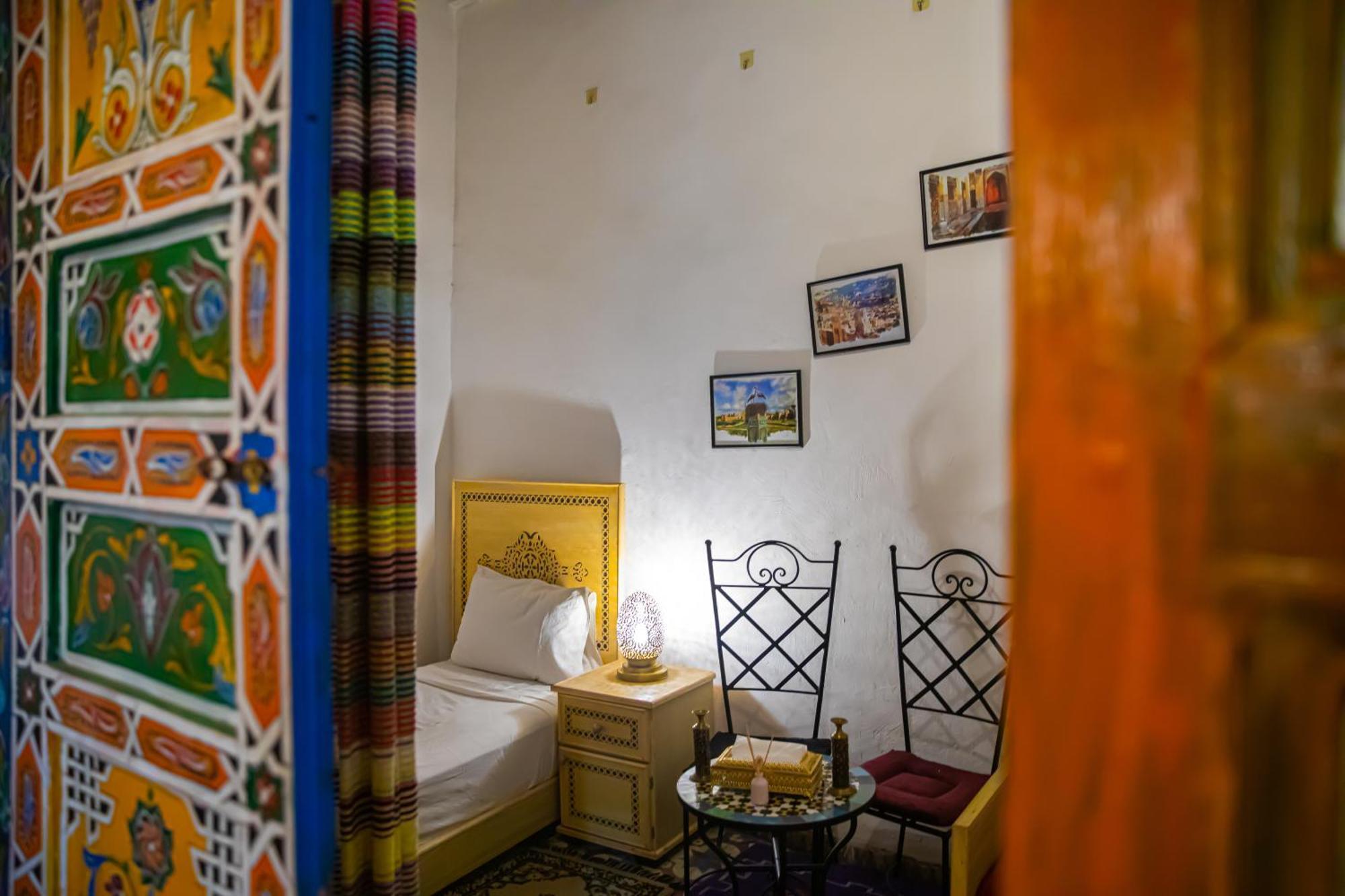 Hotel Dar Fez Arinas Extérieur photo