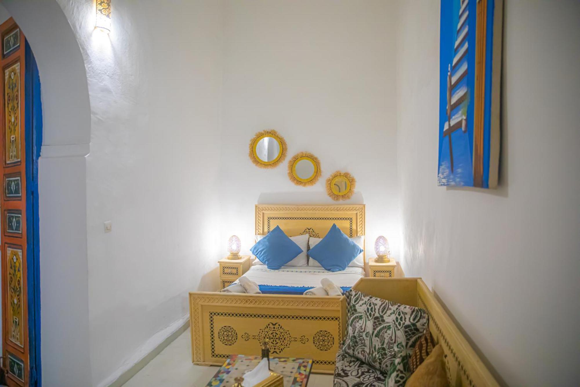 Hotel Dar Fez Arinas Extérieur photo