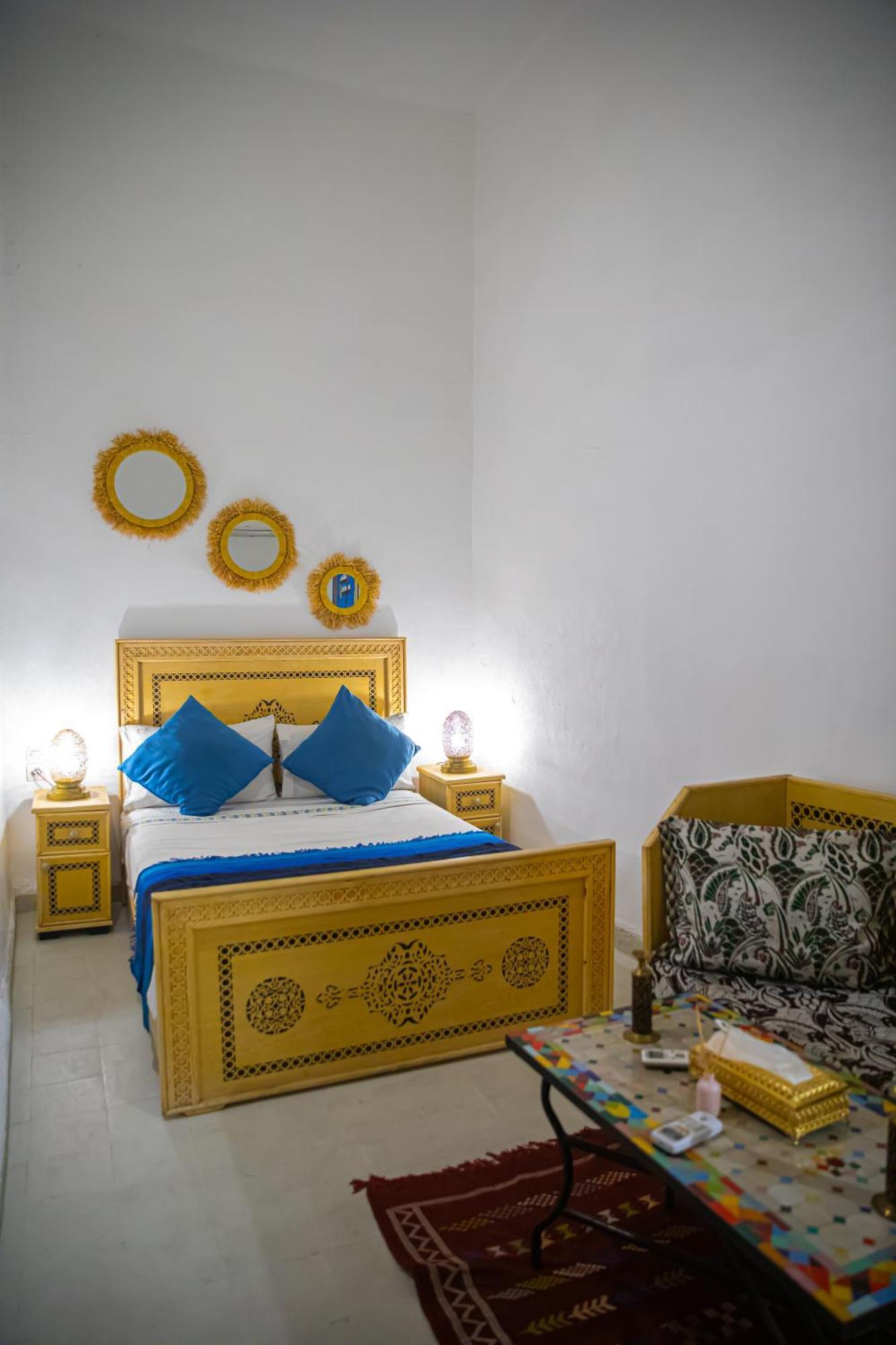 Hotel Dar Fez Arinas Extérieur photo